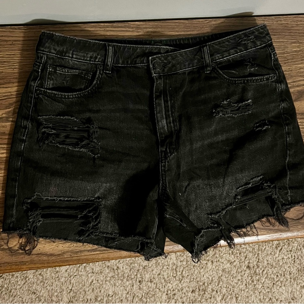American Eagle black denim shorts